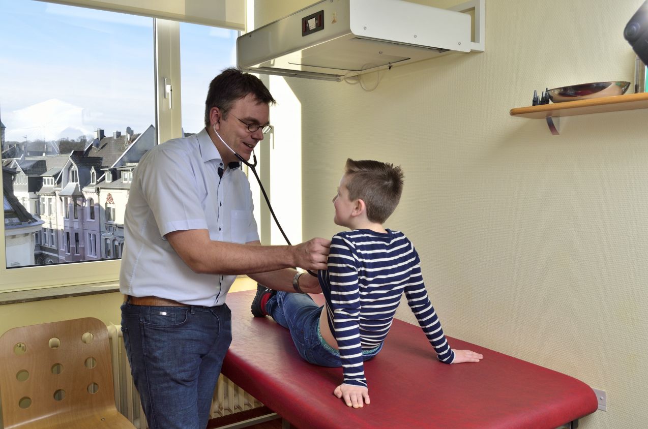Kinderheilkunde Kinderarzt Dr. Schleuss